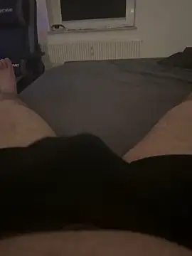 Snapshot of Mo_2003 chatting on 01-30-25, 11:24 Mo 2003 online show from 01-30-25, 11:24