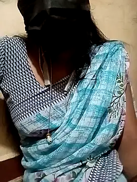 Snapshot of Tamil_roja17 chatting on 02-04-25, 05:23 Tamil roja17 online show from 02-04-25, 05:23