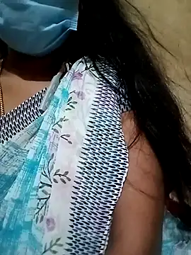 Snapshot of Tamil_roja17 chatting on 02-21-25, 08:40 Tamil roja17 online show from 02-21-25, 08:40