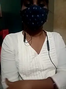 Snapshot of Tamil_roja17 chatting on 09-17-25, 07:54 Tamil roja17 online show from 09-17-25, 07:54