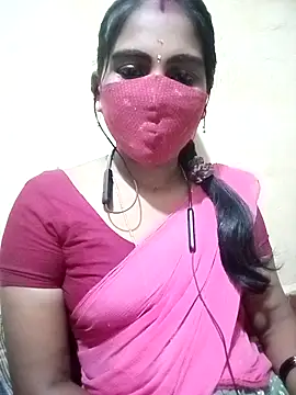 Snapshot of Tamil_roja17 chatting on 10-11-25, 05:22 Tamil roja17 online show from 10-11-25, 05:22