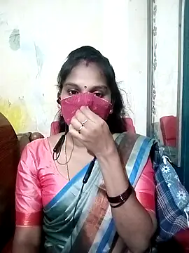 Snapshot of Tamil_roja17 chatting on 10-14-25, 05:41 Tamil roja17 online show from 10-14-25, 05:41