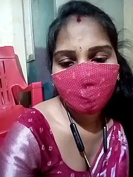 Snapshot of Tamil_roja17 chatting on 10-24-25, 06:32 Tamil roja17 online show from 10-24-25, 06:32