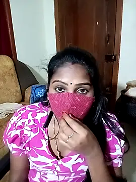 Snapshot of Tamil_roja17 chatting on 11-02-25, 11:23 Tamil roja17 online show from 11-02-25, 11:23