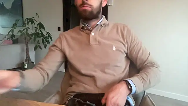 Snapshot of bullyboyy chatting on 10-09-25, 03:43 bullyboyy online show from 10-09-25, 03:43