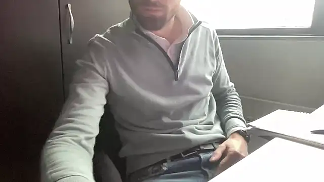 bullyboyy online show from 12-23-25, 10:13