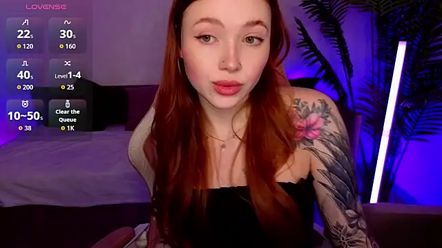 Maya Light online show from 02-08-26, 01:53