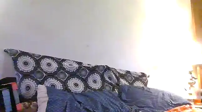 Bobbie0308 online show from 02-10-25, 04:41