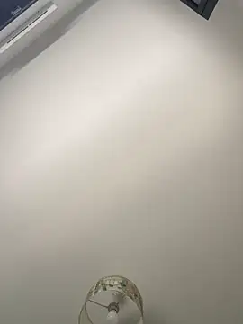 Snapshot of Roxannemuse chatting on 09-13-25, 10:15 Roxannemuse online show from 09-13-25, 10:15