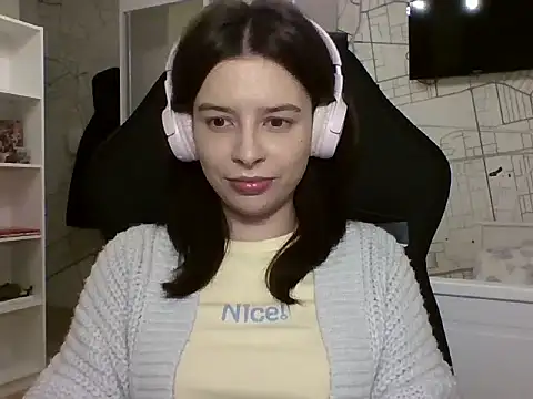 LariceSexy online show from 11-20-25, 07:13