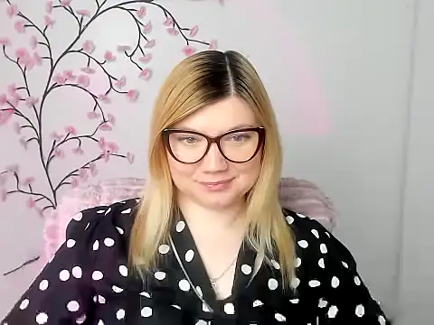 Lola moree online show from 03-18-26, 12:41