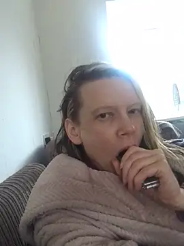 blondey206 online show from 03-11-25, 06:43