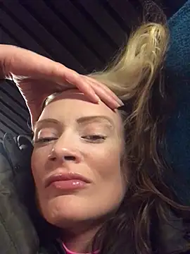 blondey206 online show from 03-16-25, 09:26