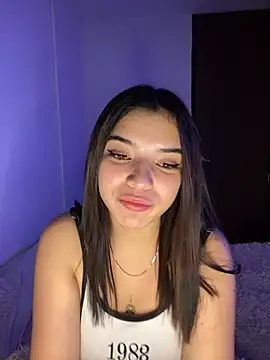 Snapshot of eileensophi chatting on 02-08-25, 09:24 eileensophi online show from 02-08-25, 09:24