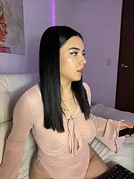 Snapshot of eileensophi chatting on 03-09-25, 02:50 eileensophi online show from 03-09-25, 02:50