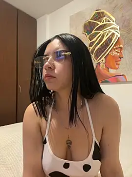 Snapshot of eileensophi chatting on 10-07-25, 03:14 eileensophi online show from 10-07-25, 03:14