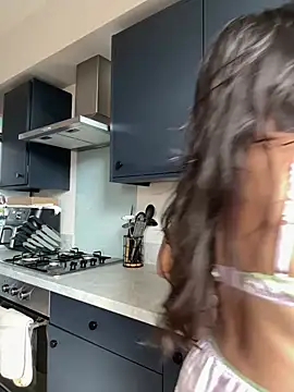 cute carly  online show from 06-21-26, 06:49