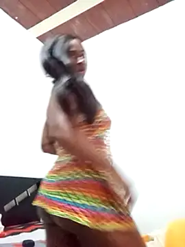 Snapshot of Almasexi chatting on 02-04-25, 02:43 Almasexi online show from 02-04-25, 02:43