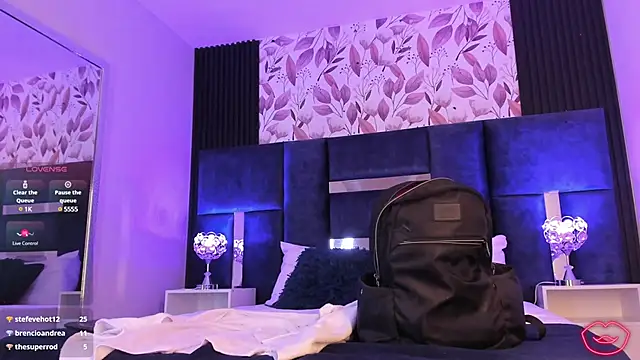 CandyLuxury   online show from 03-09-25, 01:56