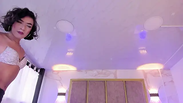 AliDiaz  online show from 03-22-25, 07:42