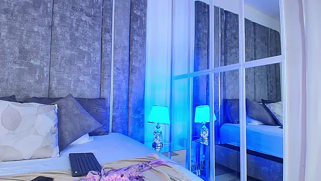 AliDiaz  online show from 03-19-26, 07:07