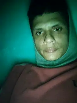 CarlosZava27216 online show from 11-13-25, 07:29