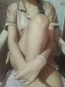 Snapshot of angel-cinderella chatting on 05-17-26, 10:06 angel-cinderella online show from 05-17-26, 10:06