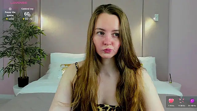 JaniceCollins online show from 04-15-26, 01:23