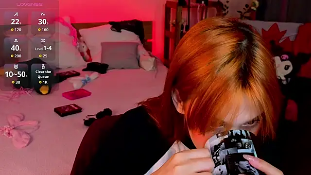 Hotary Yuko online show from 04-18-26, 03:21