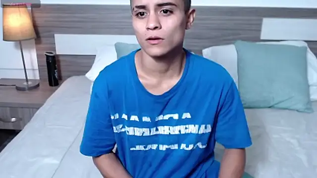 Liiamthompson online show from 03-31-26, 09:53