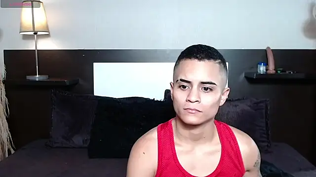 Liiamthompson online show from 04-16-26, 09:50