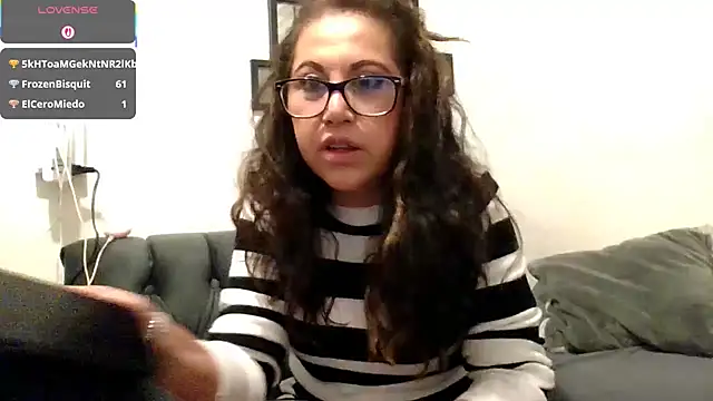 MirandaLatinaLovely online show from 11-29-25, 04:21