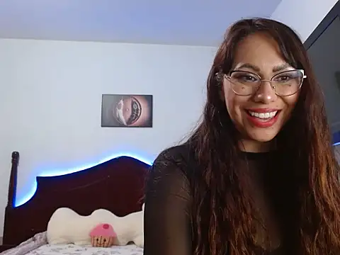 Snapshot of AloLovely_ chatting on 04-28-26, 02:27 AloLovely online show from 04-28-26, 02:27