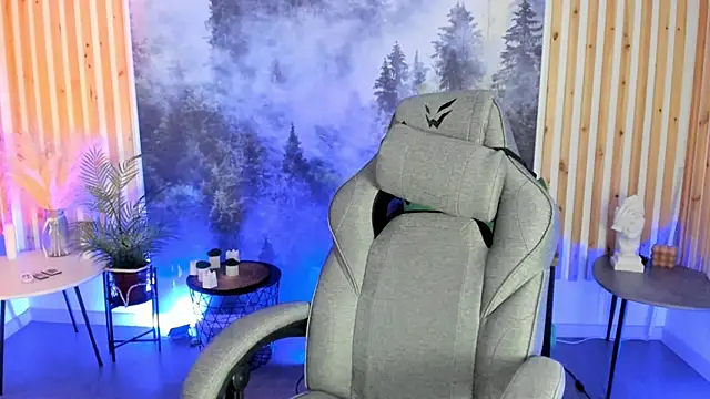 MilaStoyne online show from 12-02-25, 07:47