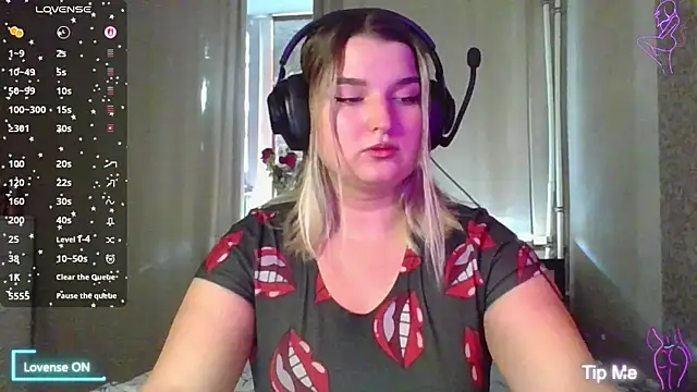 Jenny Smit online show from 10-27-25, 02:59