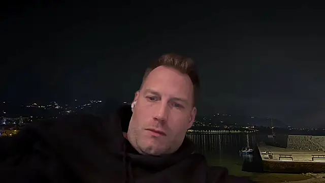 Snapshot of Christian87xxx chatting on 02-07-25, 06:24 Christian87xxx online show from 02-07-25, 06:24