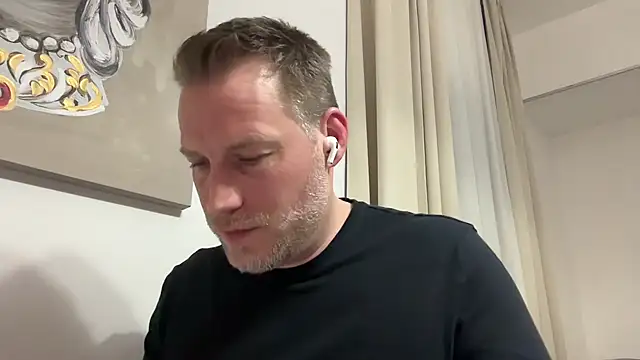 Christian87xxx online show from 02-11-26, 09:31