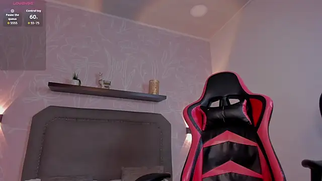 alessia leroy online show from 02-05-26, 07:29