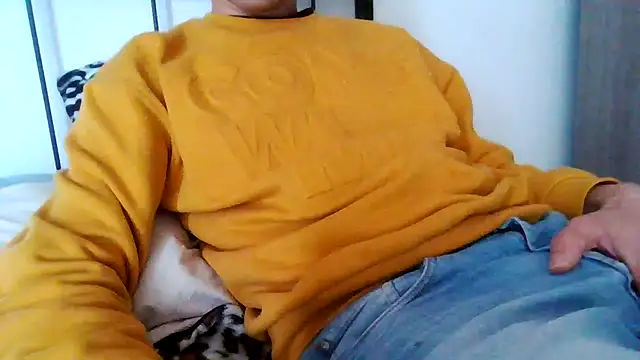 Snapshot of tommyboyteen chatting on 02-03-25, 01:19 tommyboyteen online show from 02-03-25, 01:19