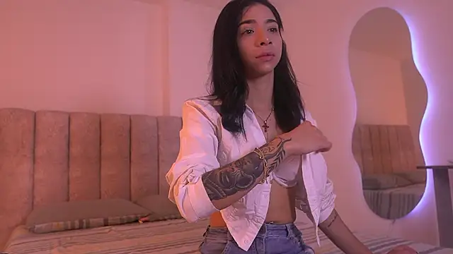 sara lopee1 online show from 01-17-26, 11:59