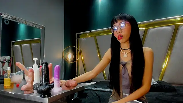 Mara Gonzalez online show from 02-13-26, 12:01