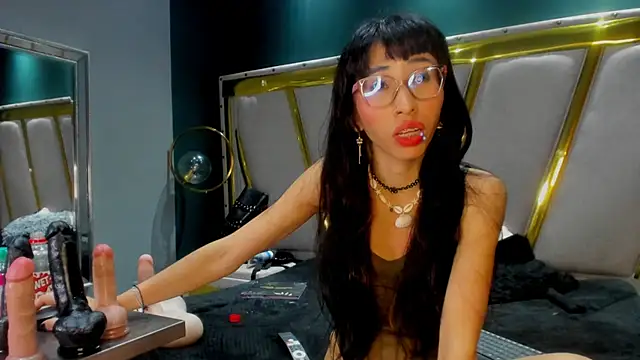 Mara Gonzalez online show from 02-17-26, 06:14