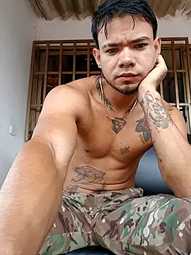 Niick01  online show from 11-28-25, 01:03