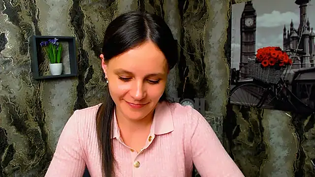 ValeriaHeart  online show from 03-03-25, 03:31