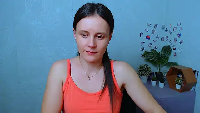 ValeriaHeart  online show from 01-12-26, 03:28