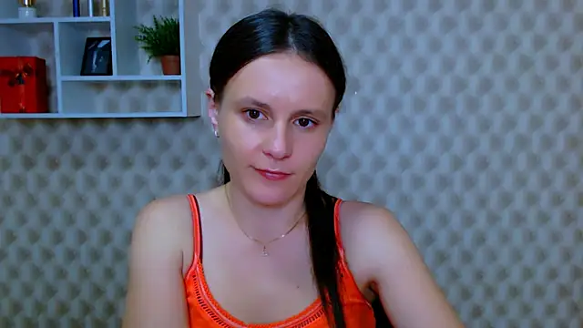 ValeriaHeart  online show from 02-03-26, 02:44