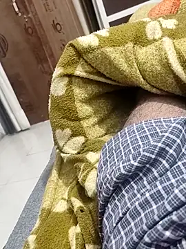 Snapshot of Hot_funky_boy chatting on 02-16-25, 10:32 Hot funky boy online show from 02-16-25, 10:32