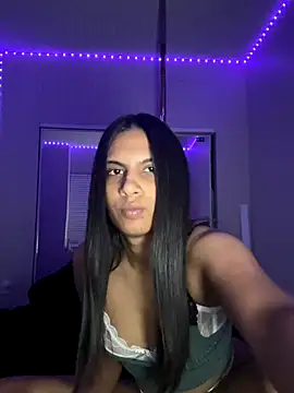 Liyah 19 online show from 11-16-25, 06:30