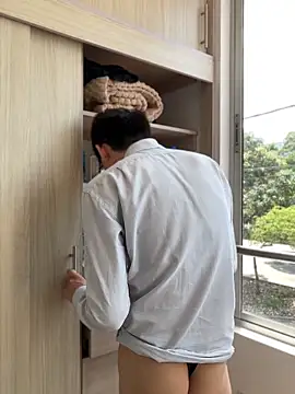 jacob and sam online show from 04-19-26, 03:44