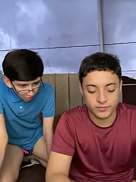 Snapshot of jacob_and_sam chatting on 06-06-26, 10:58 jacob and sam online show from 06-06-26, 10:58